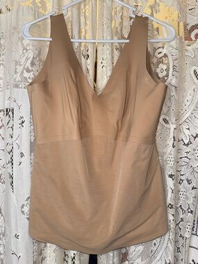 Honeylove Nude Shapewear Tank Top